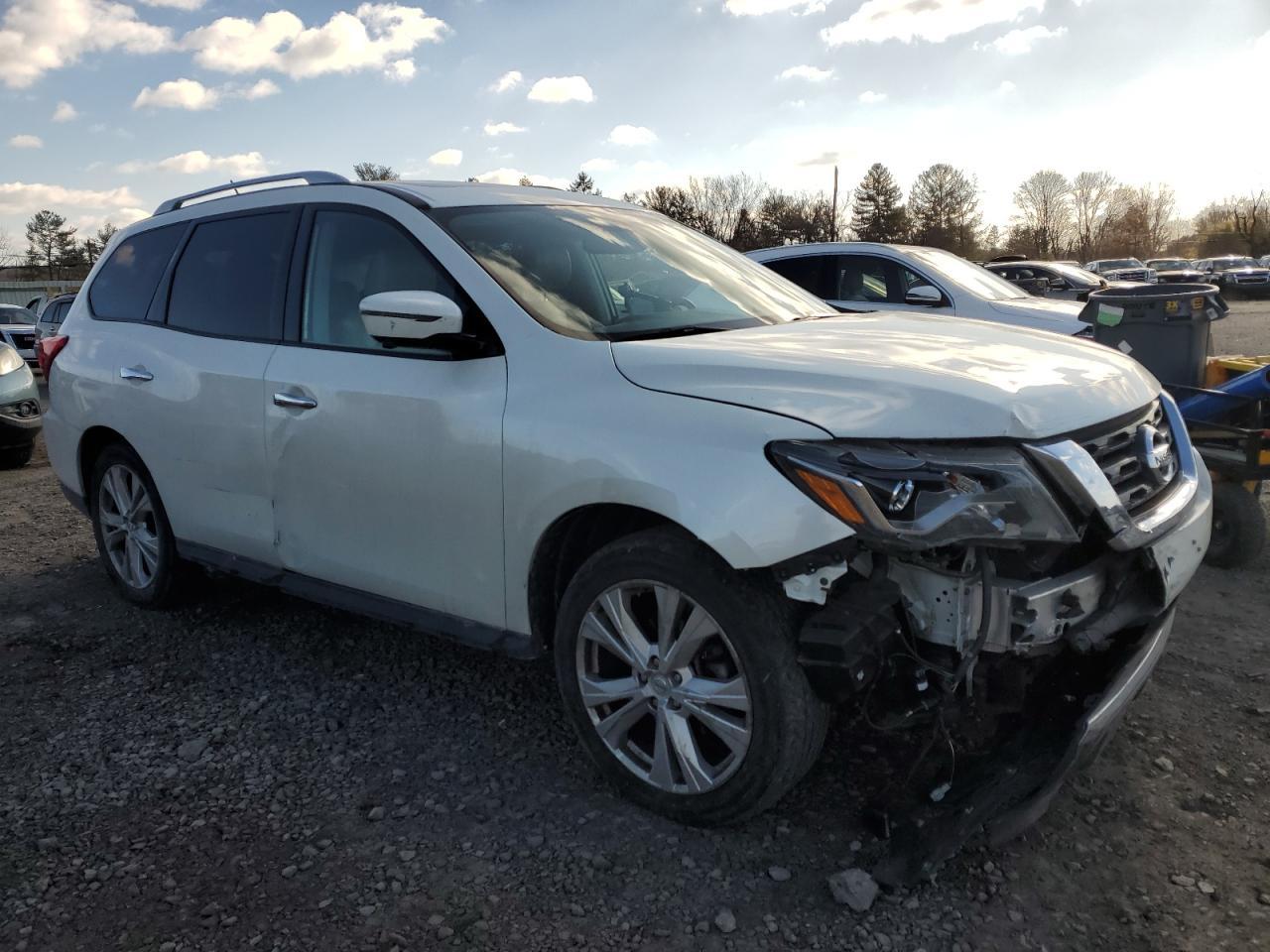 2018 NISSAN PATHFINDER - Image 4