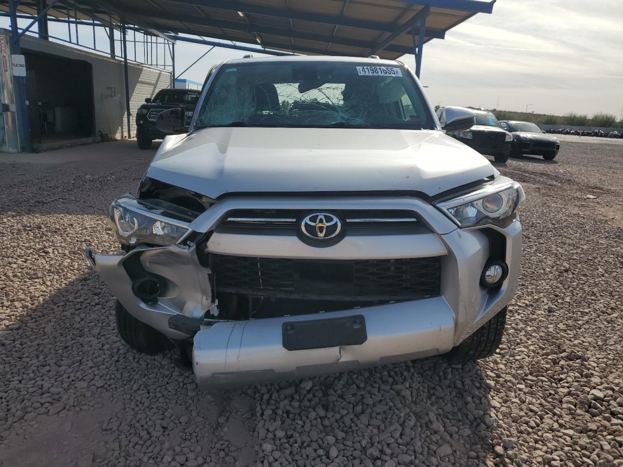 2020 TOYOTA 4RUNNER SR - Image 5