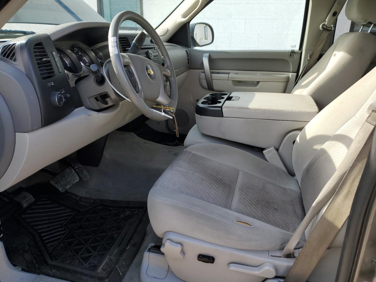 2013 CHEVROLET SILVERADO - Фото 7