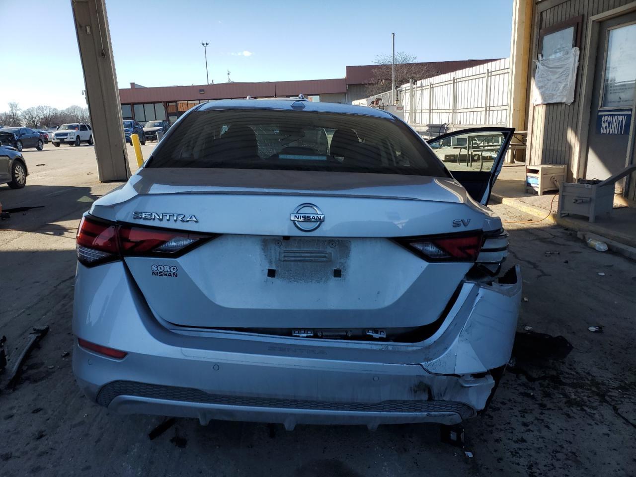 2020 NISSAN SENTRA SV - Фото 6