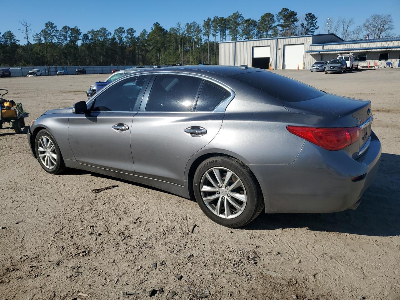 2015 INFINITI Q50 BASE - Image 2