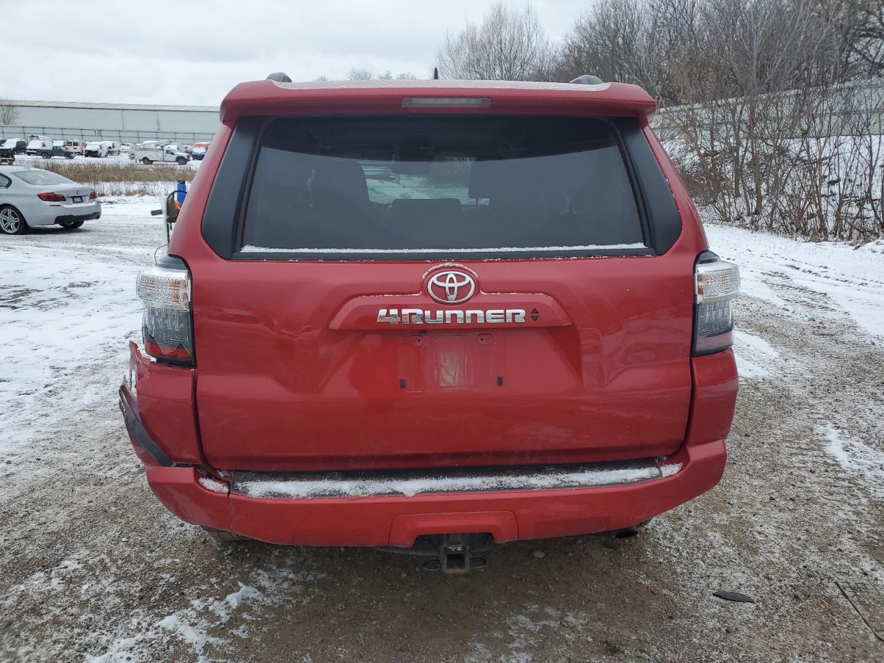 2022 TOYOTA 4RUNNER SR - Фото 6