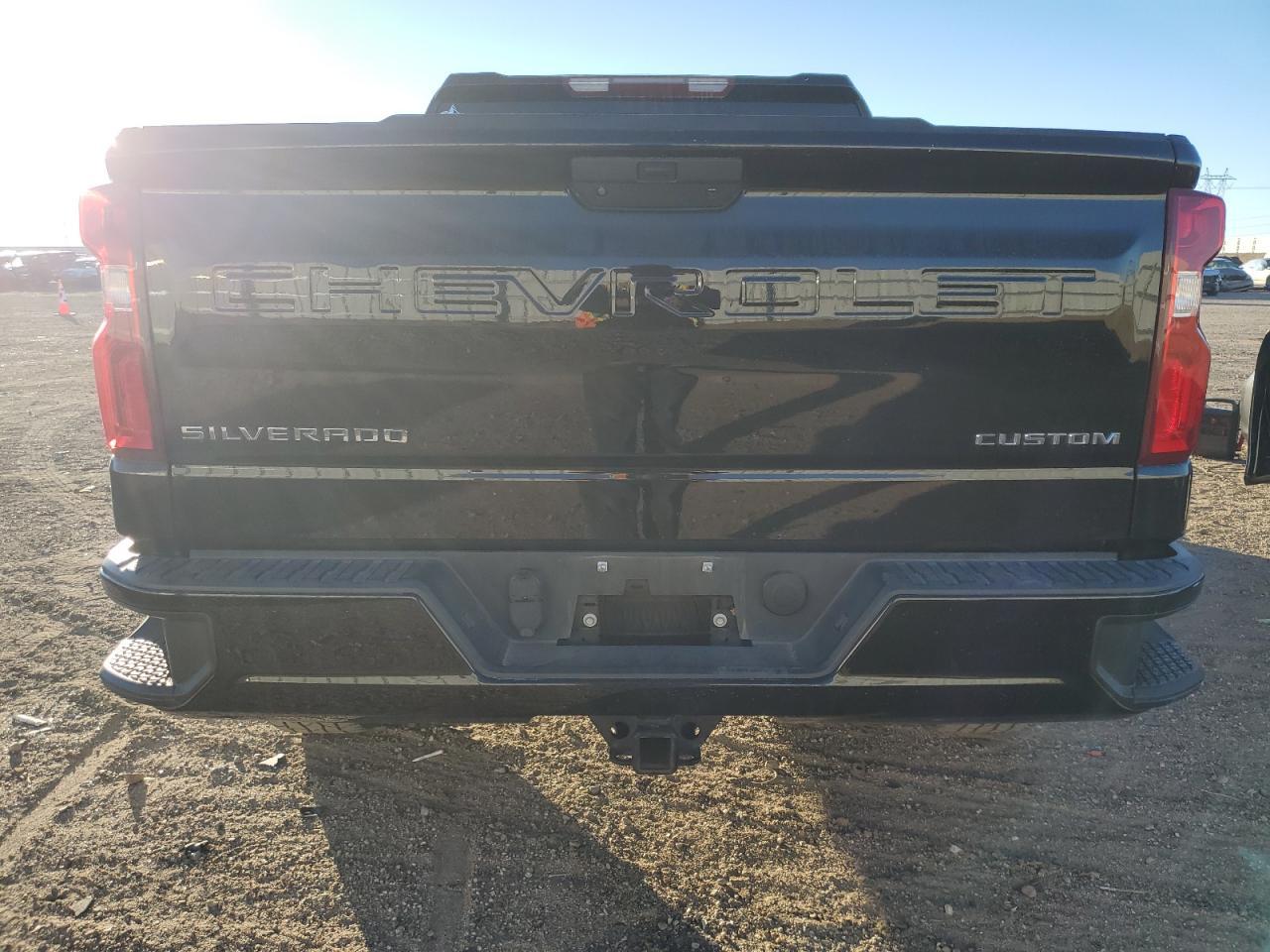 2021 CHEVROLET SILVERADO - Фото 6