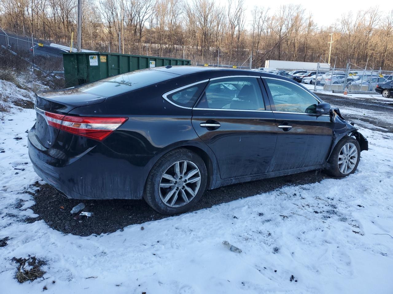 2015 TOYOTA AVALON XLE - Image 3
