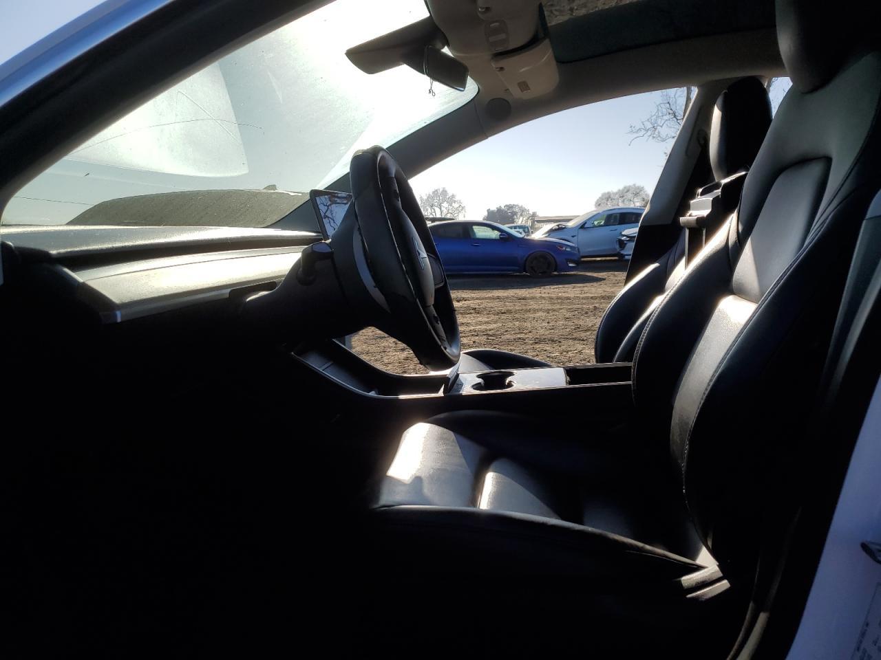 2019 TESLA MODEL 3 - Фото 7