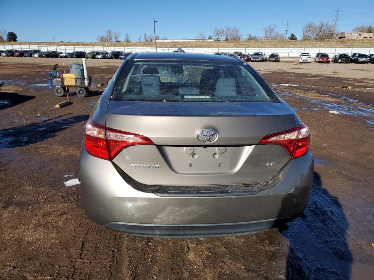 2019 TOYOTA COROLLA L - Image 6