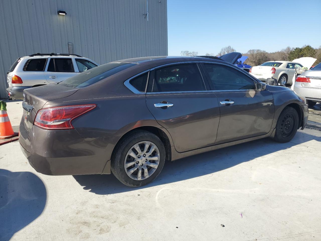 2013 NISSAN ALTIMA 2.5 - Фото 3