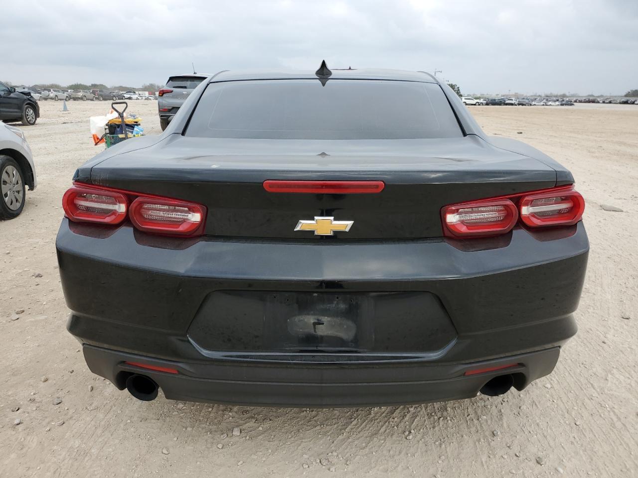 2019 CHEVROLET CAMARO LS - Image 6