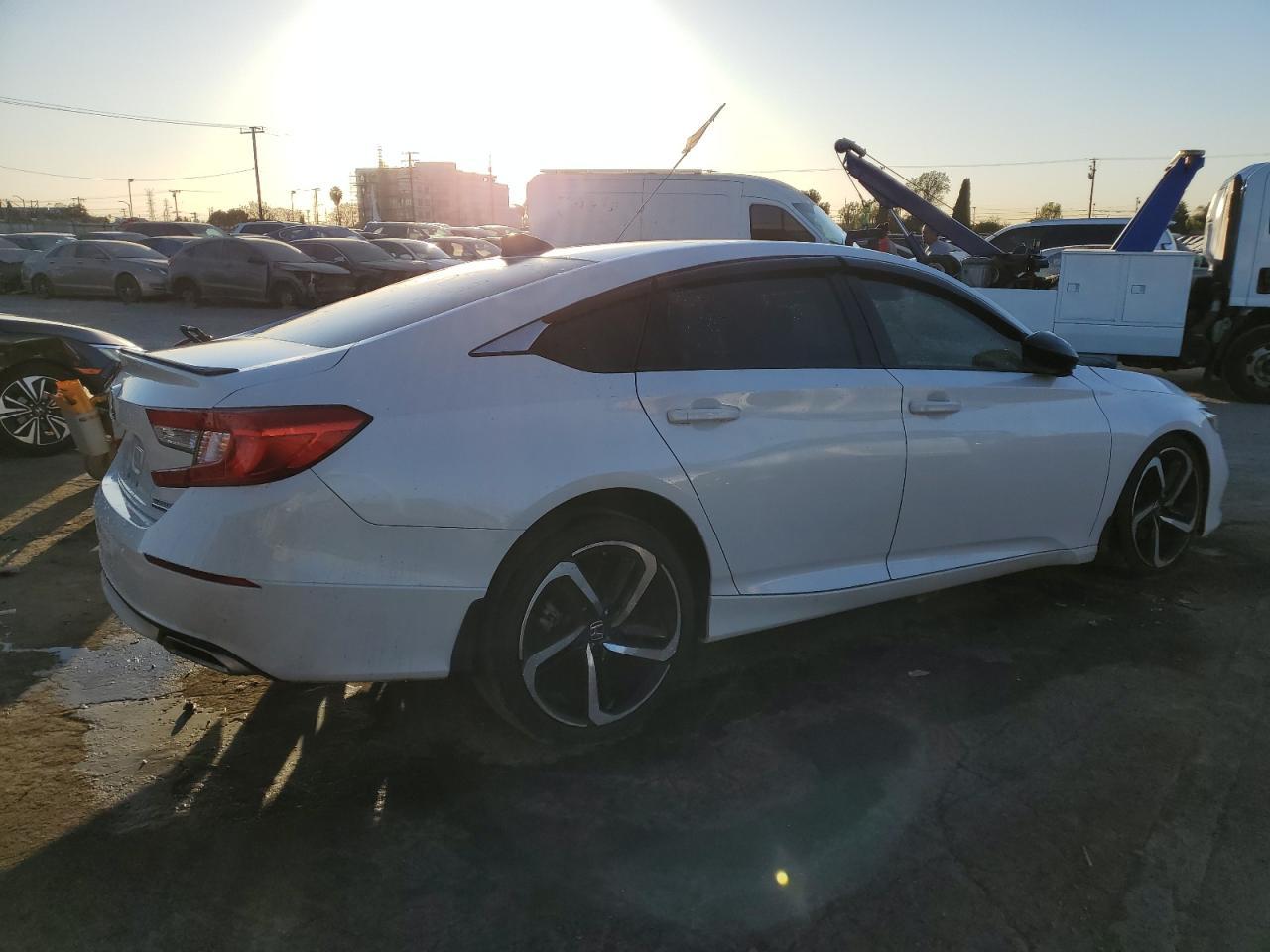 2021 HONDA ACCORD SPO - Фото 3