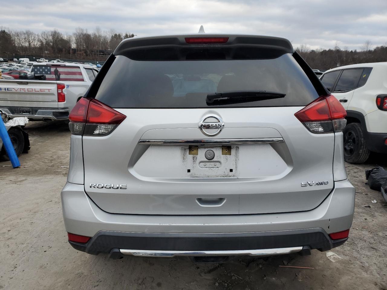 2018 NISSAN ROGUE S - Фото 6