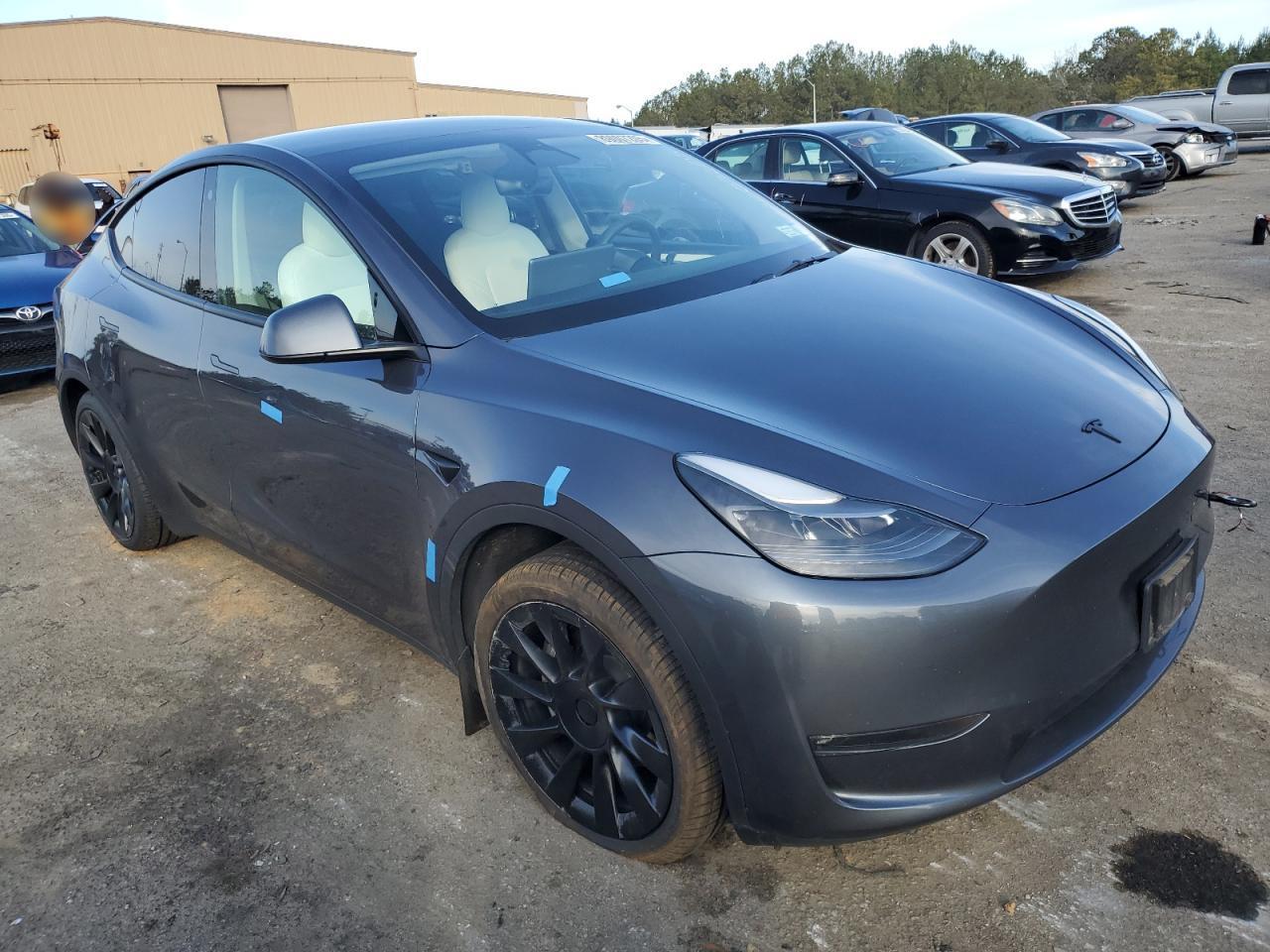 2023 TESLA MODEL Y - Фото 4