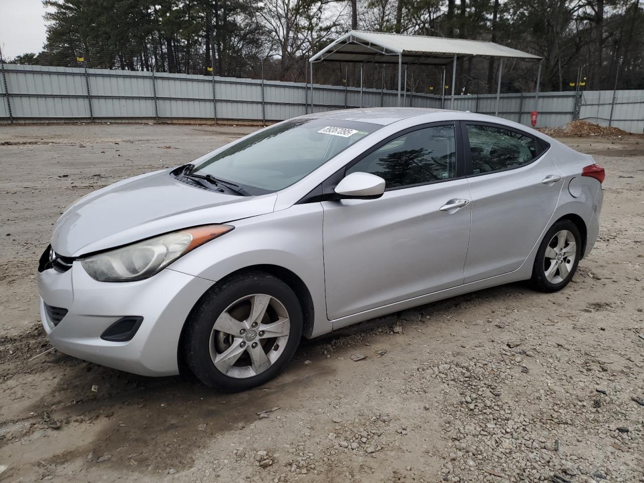 2013 HYUNDAI ELANTRA GL