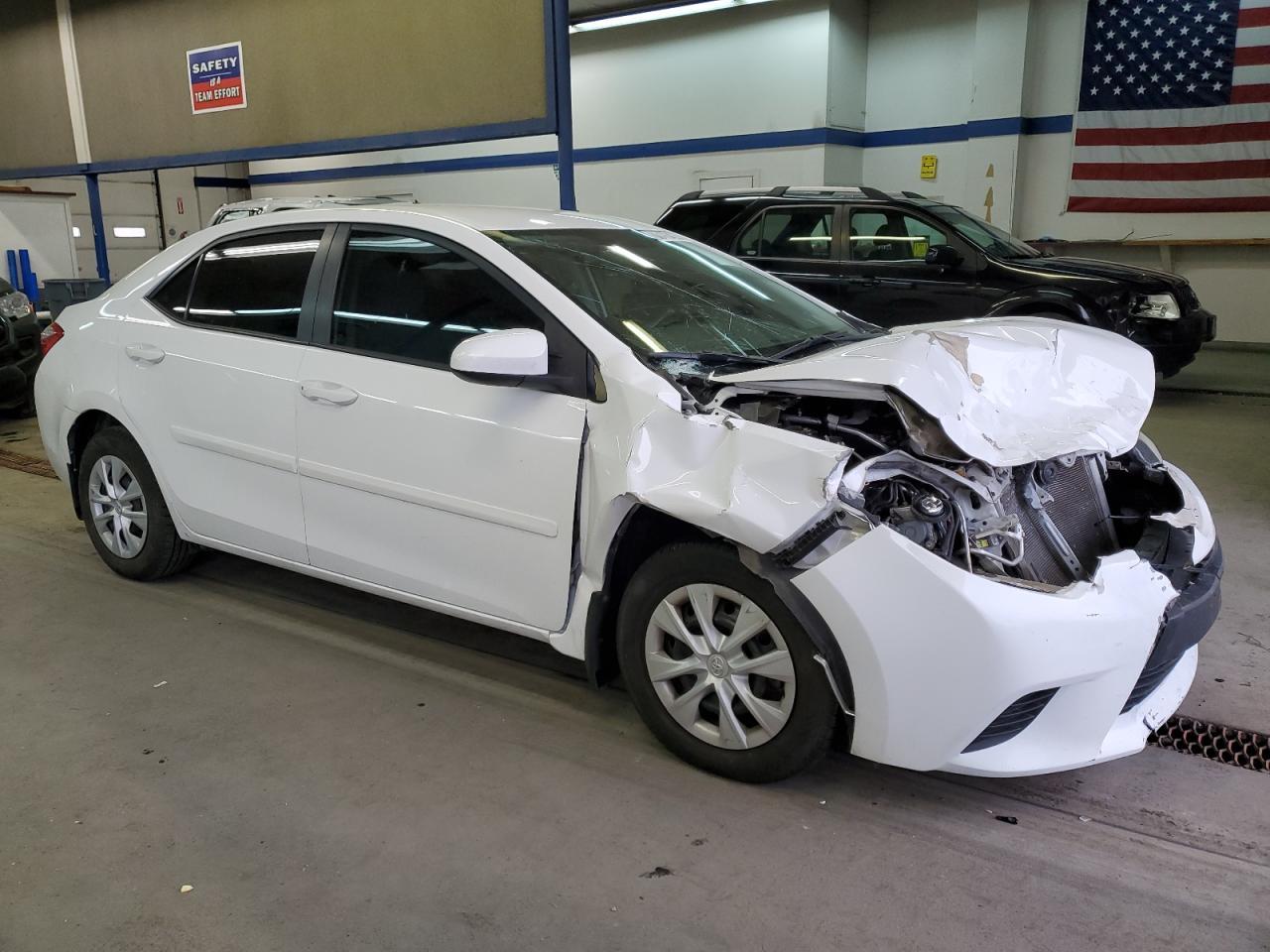 2014 TOYOTA COROLLA L - Фото 4