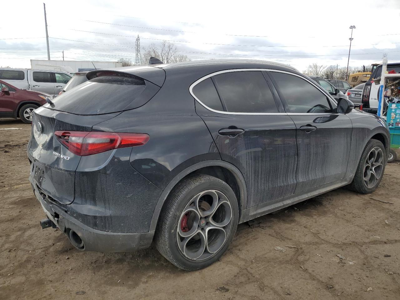 2019 ALFA ROMEO STELVIO TI - Image 3