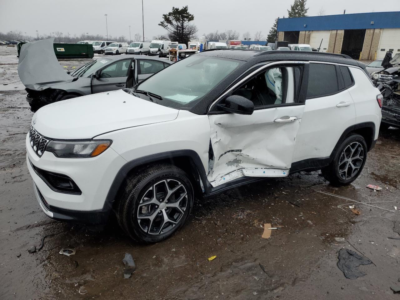 2024 JEEP COMPASS LI