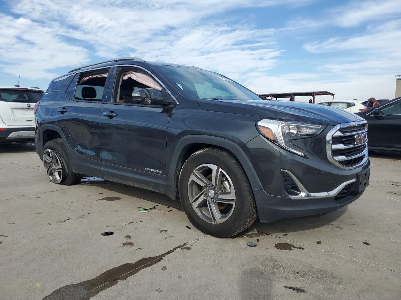2018 GMC TERRAIN SL - Image 4