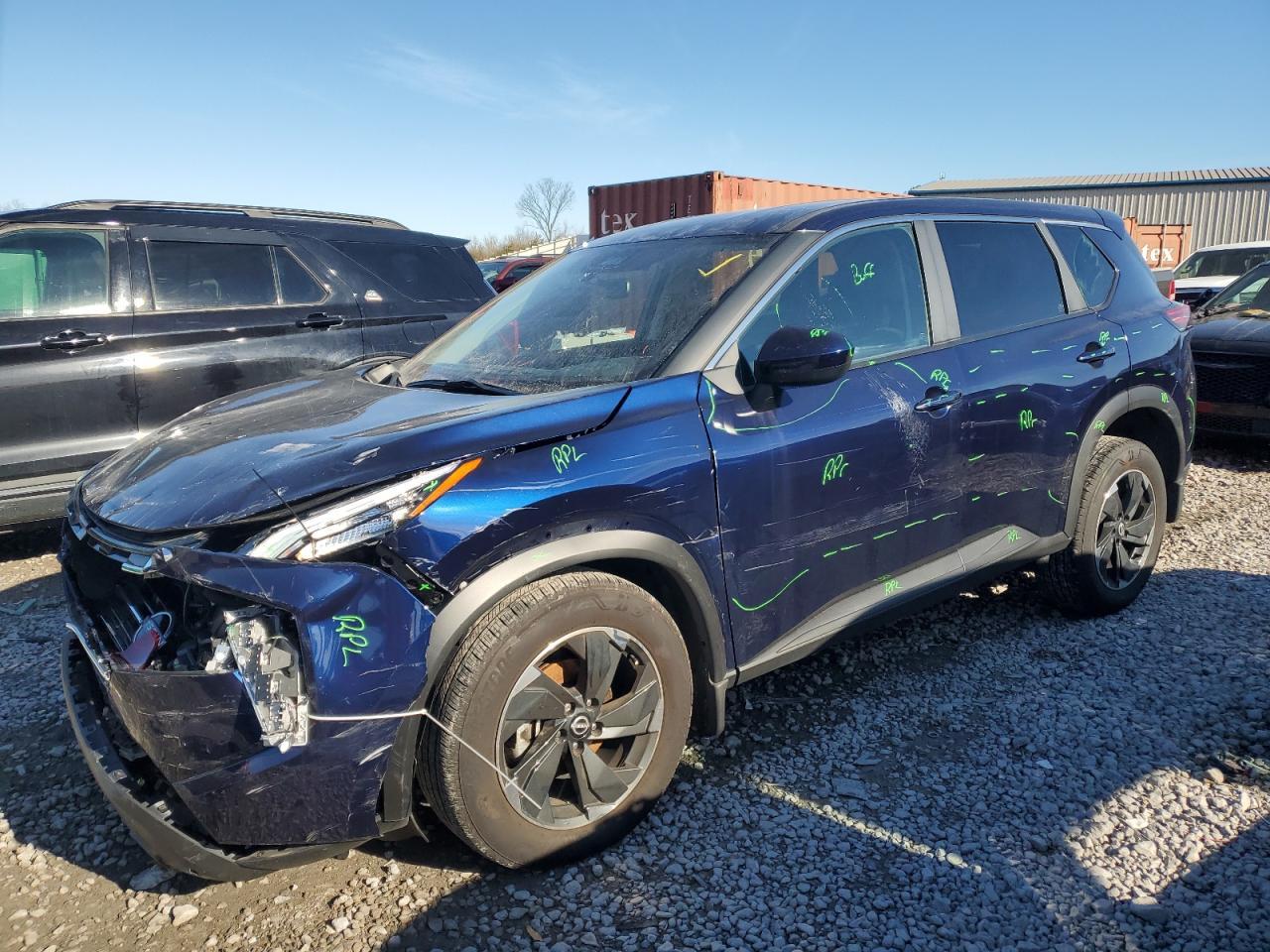 2024 NISSAN ROGUE SV