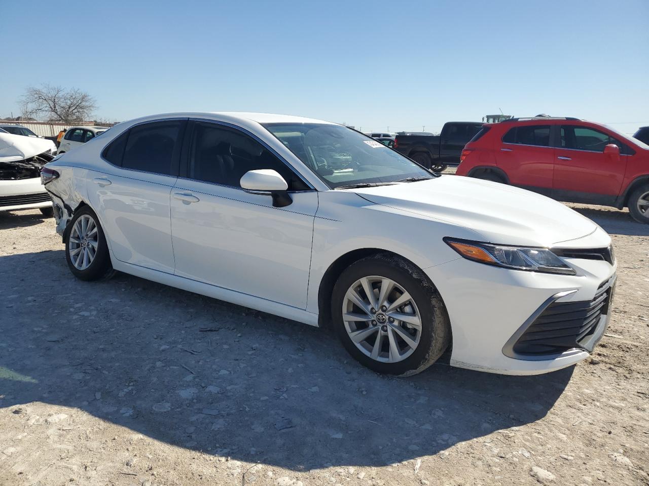 2024 TOYOTA CAMRY LE - Image 4