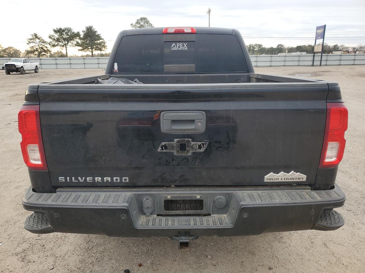 2017 CHEVROLET SILVERADO - Image 6