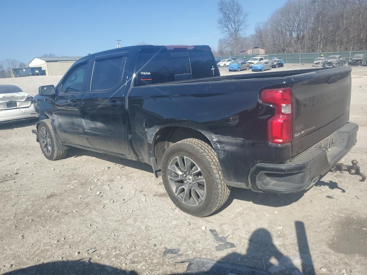 2023 CHEVROLET SILVERADO - Image 2