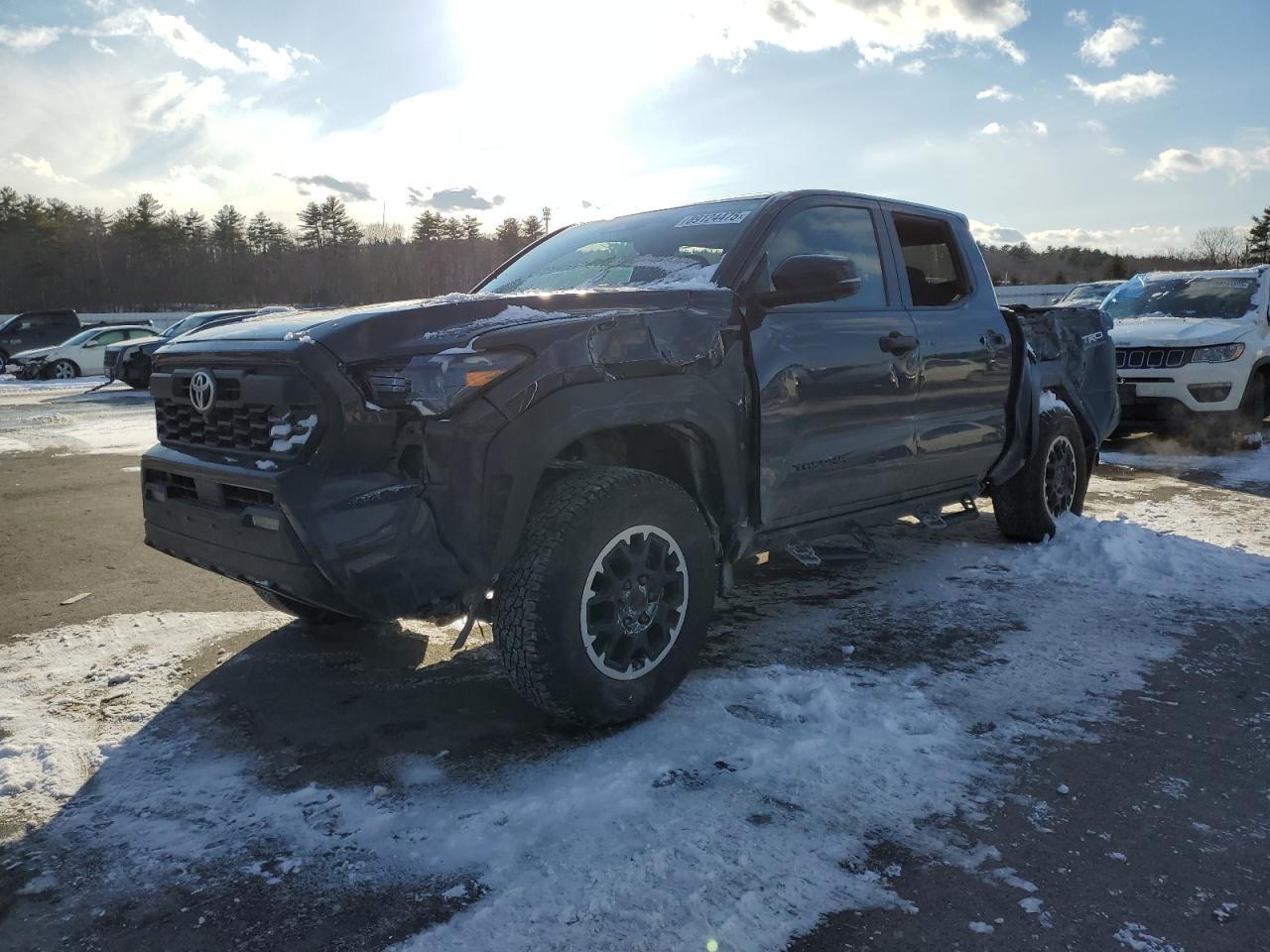 2024 TOYOTA TACOMA DOU