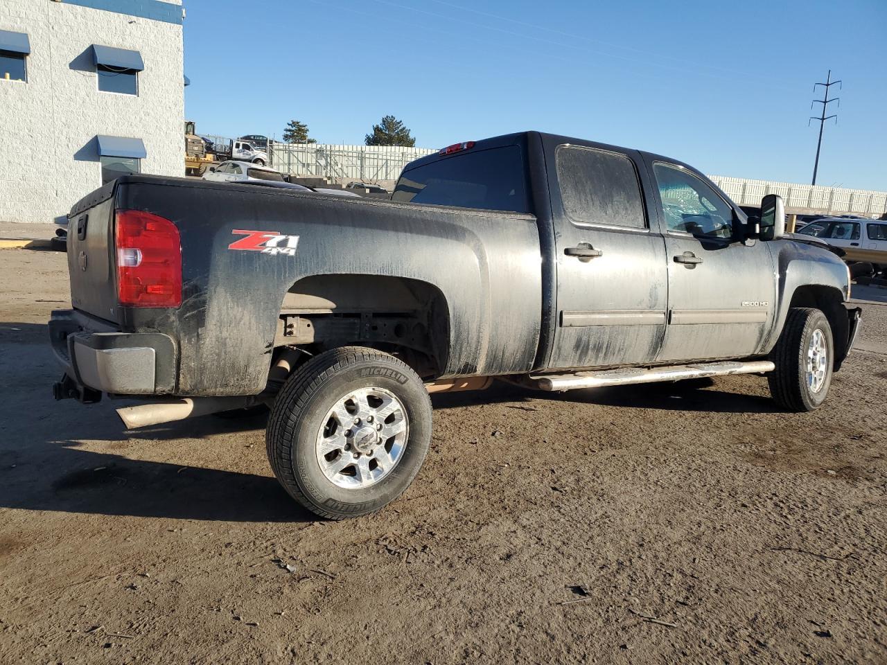2012 CHEVROLET SILVERADO - Image 3