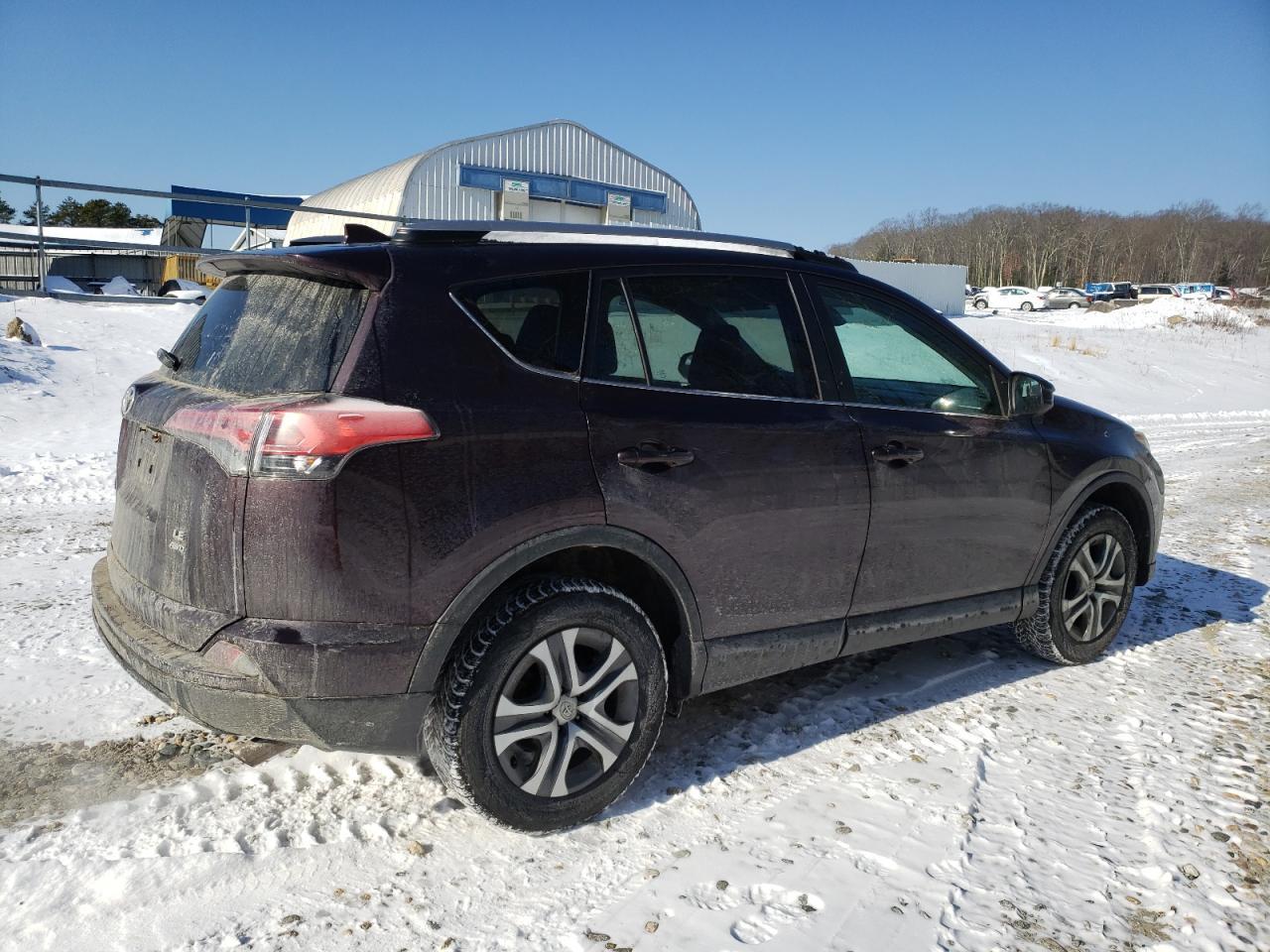 2017 TOYOTA RAV4 LE - Image 3