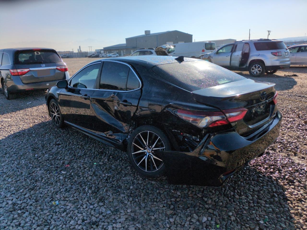 2021 TOYOTA CAMRY SE - Фото 2