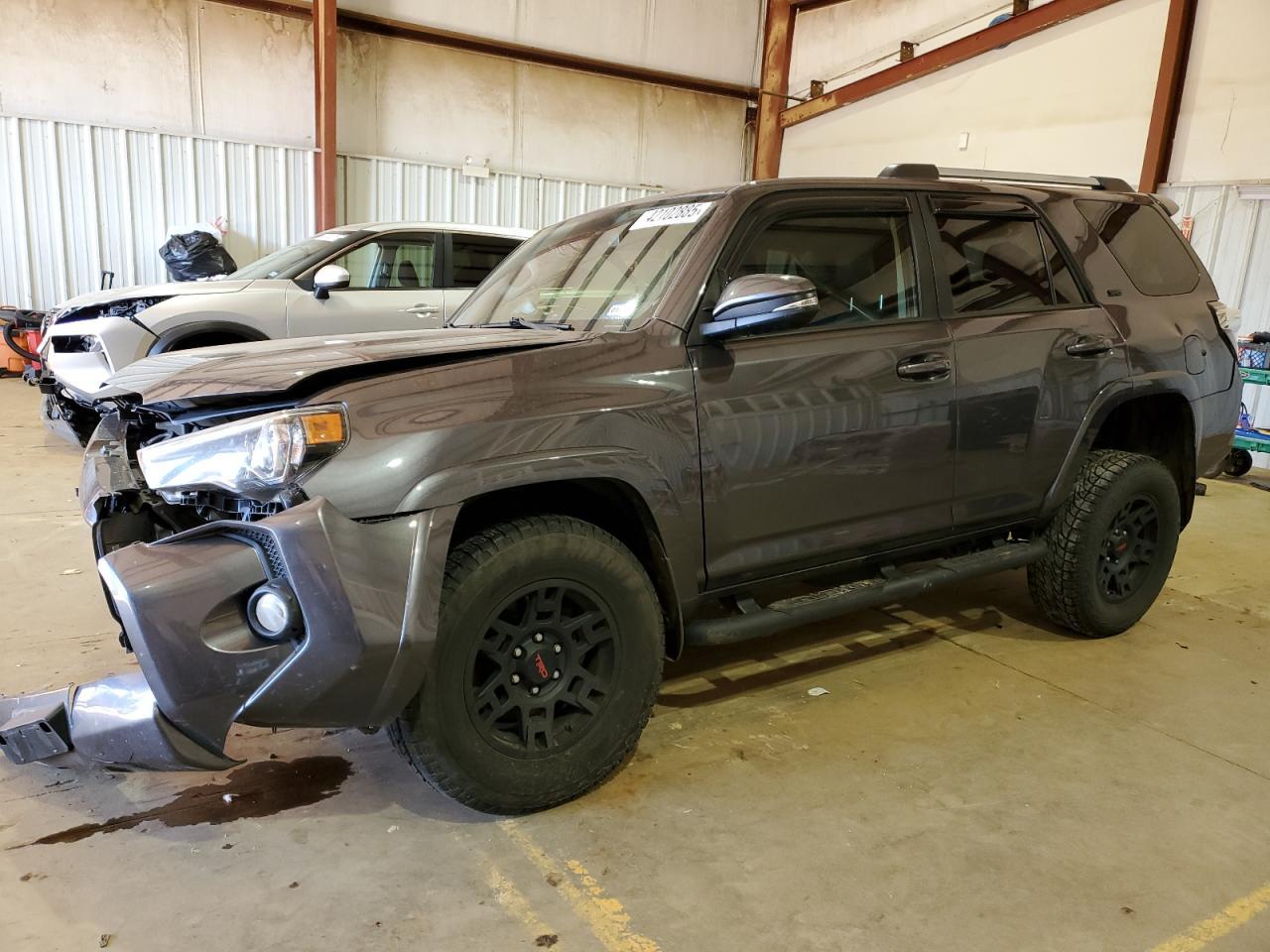 2020 TOYOTA 4RUNNER SR