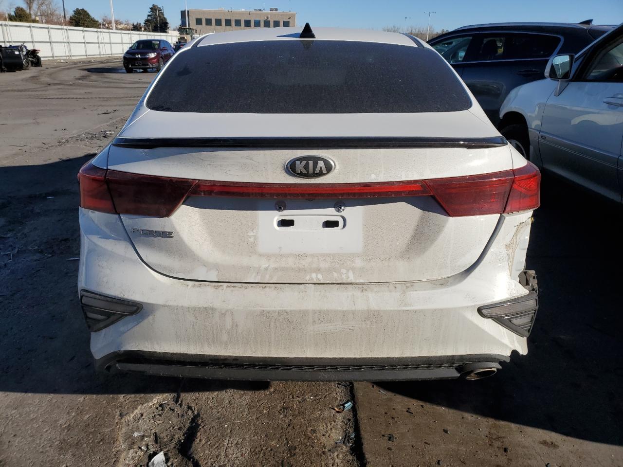 2020 KIA FORTE FE - Image 6