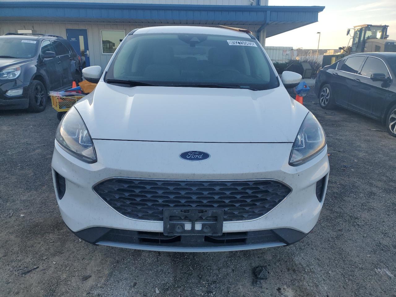 2020 FORD ESCAPE SE - Image 5