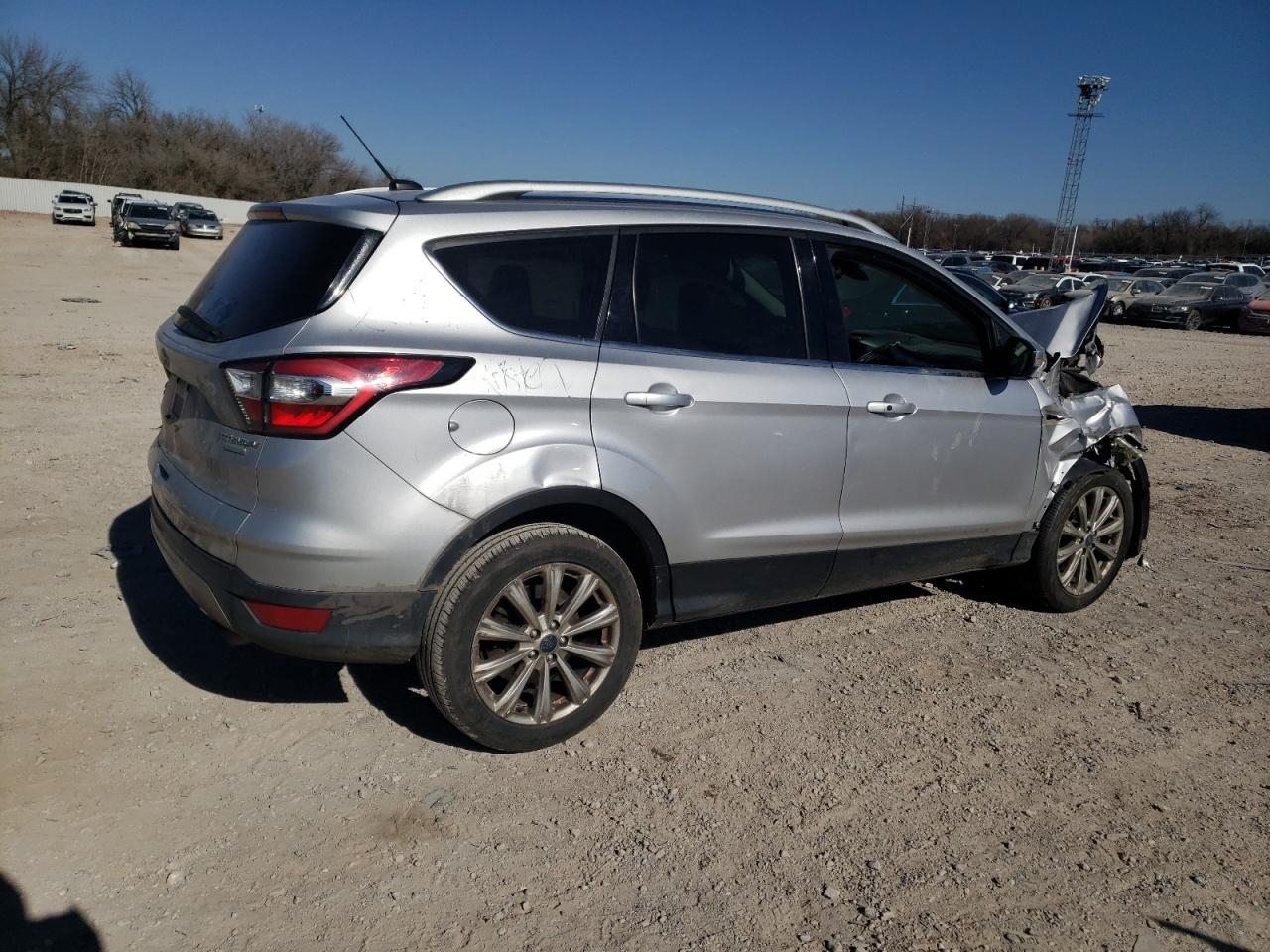 2017 FORD ESCAPE TIT - Image 3