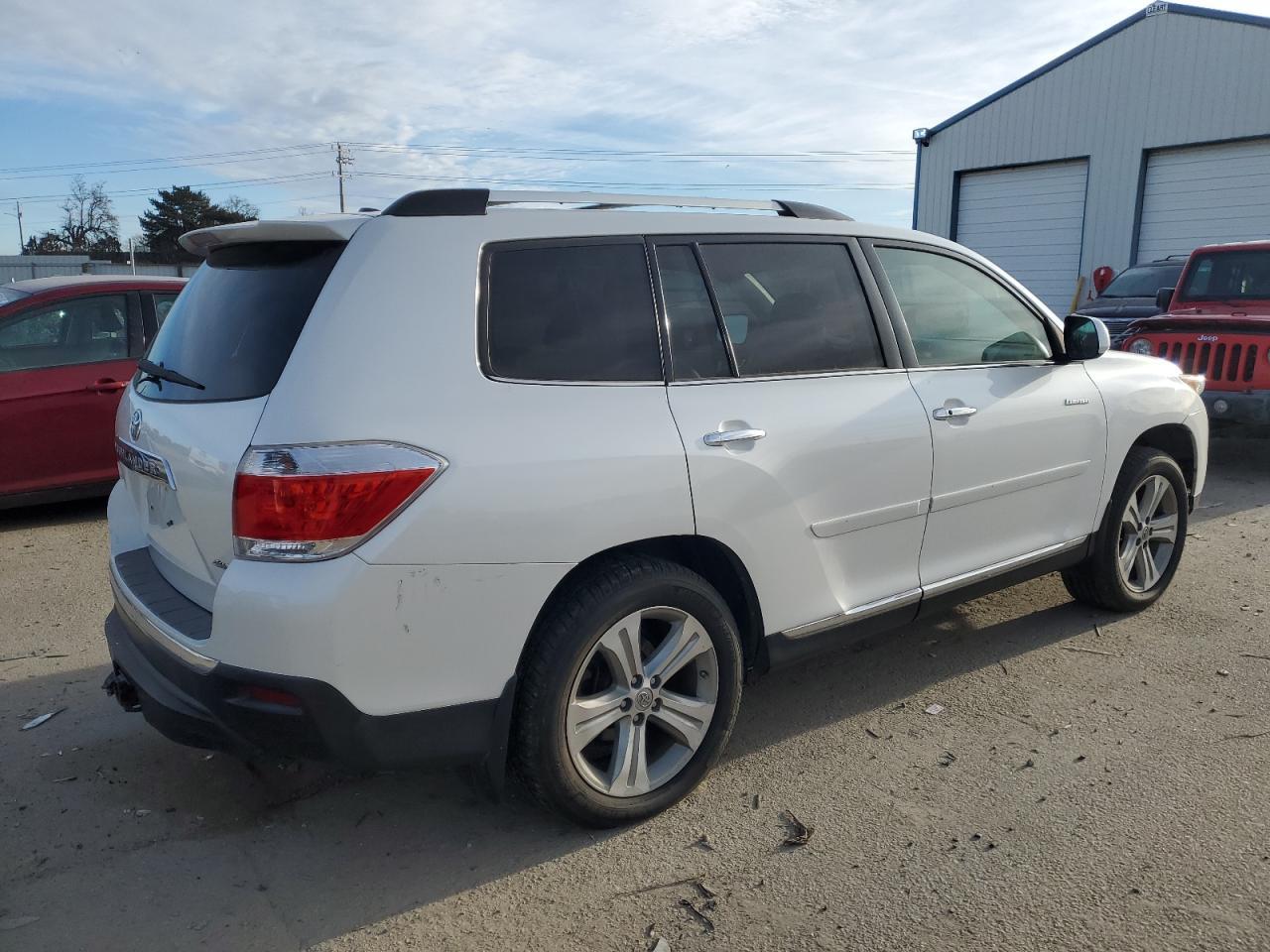 2011 TOYOTA HIGHLANDER - Фото 3