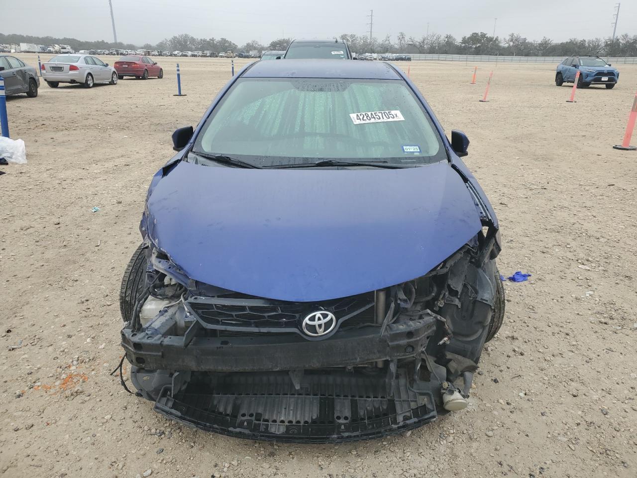 2015 TOYOTA COROLLA L - Фото 5