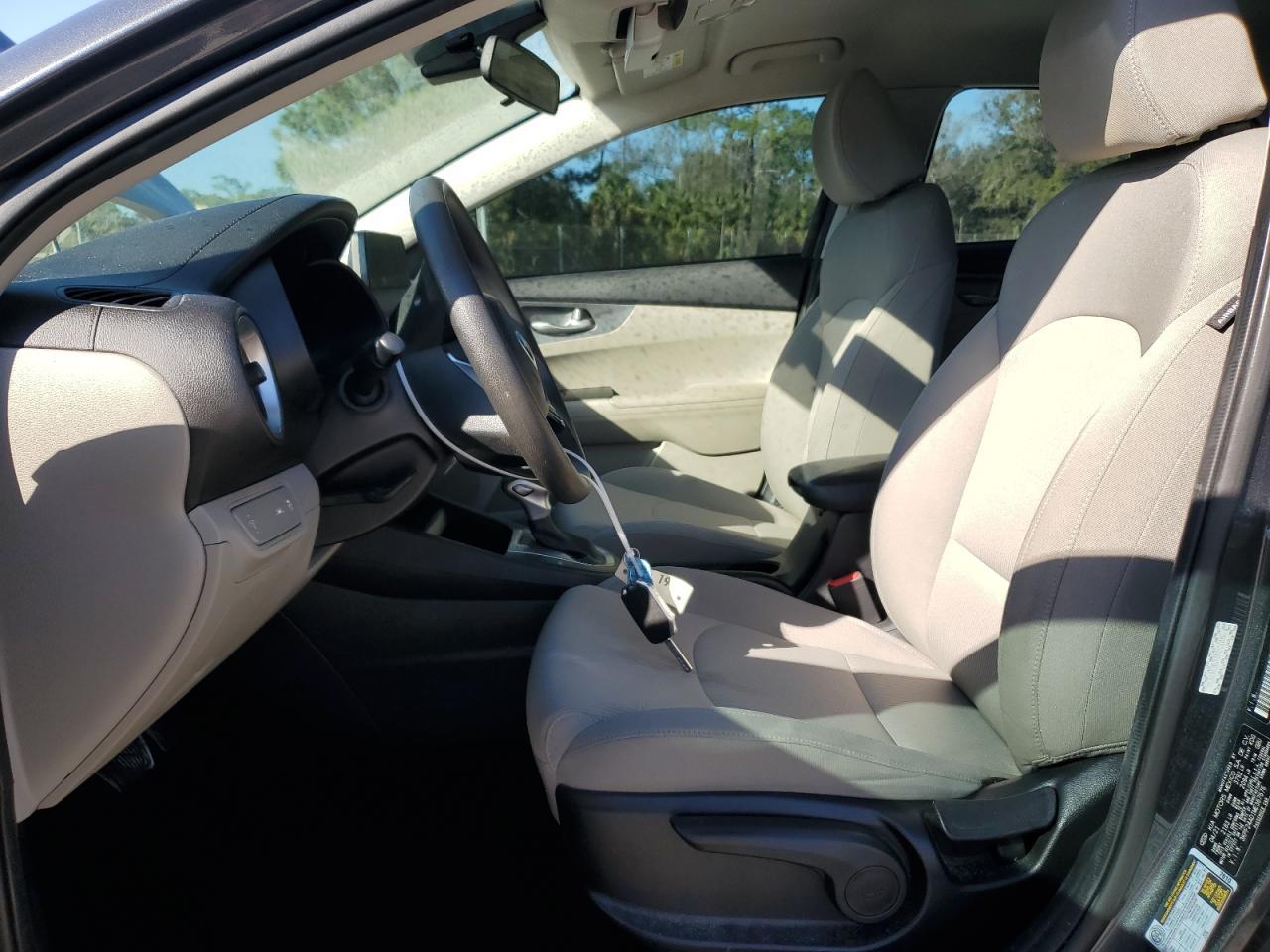 2021 KIA FORTE FE - Фото 7