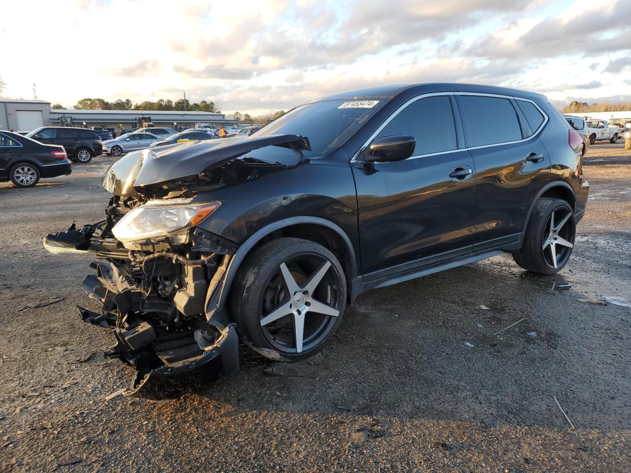 2018 NISSAN ROGUE S
