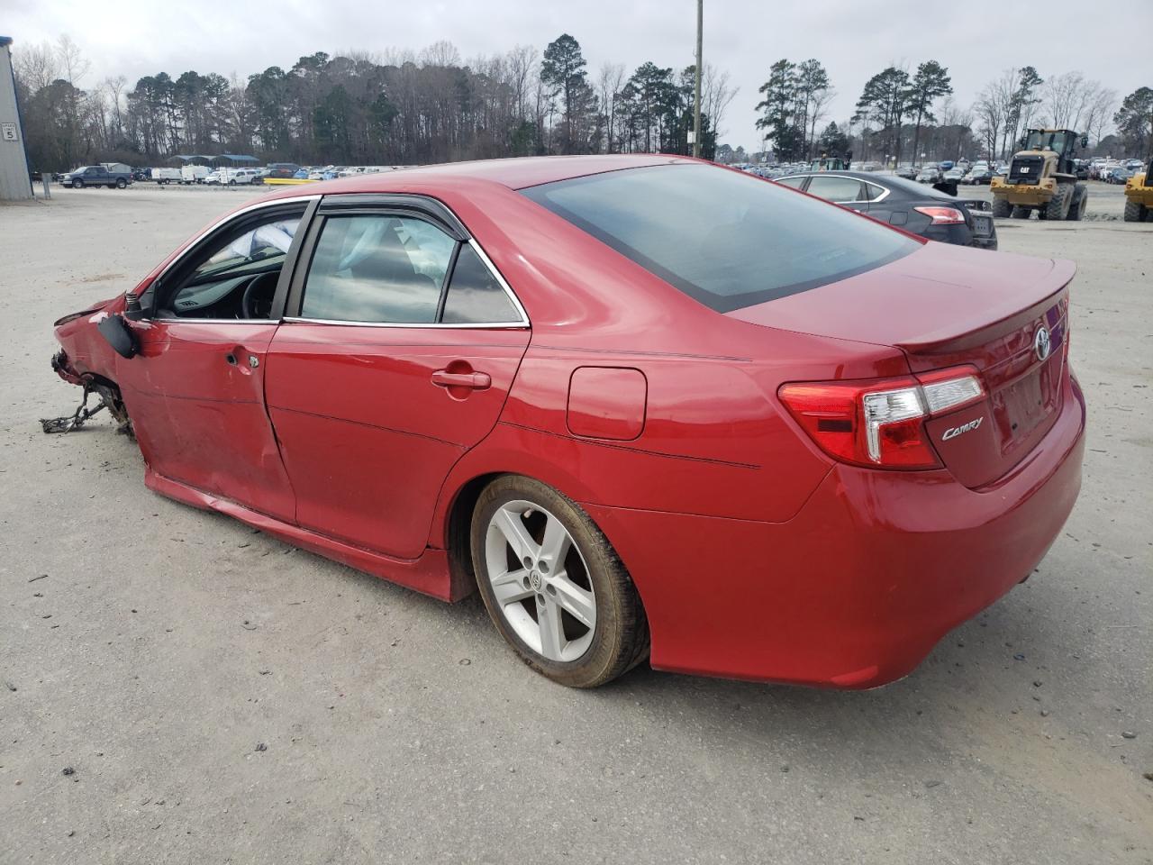 2014 TOYOTA CAMRY L - Image 2