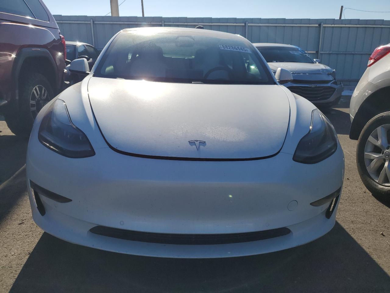 2021 TESLA MODEL 3 - Фото 5
