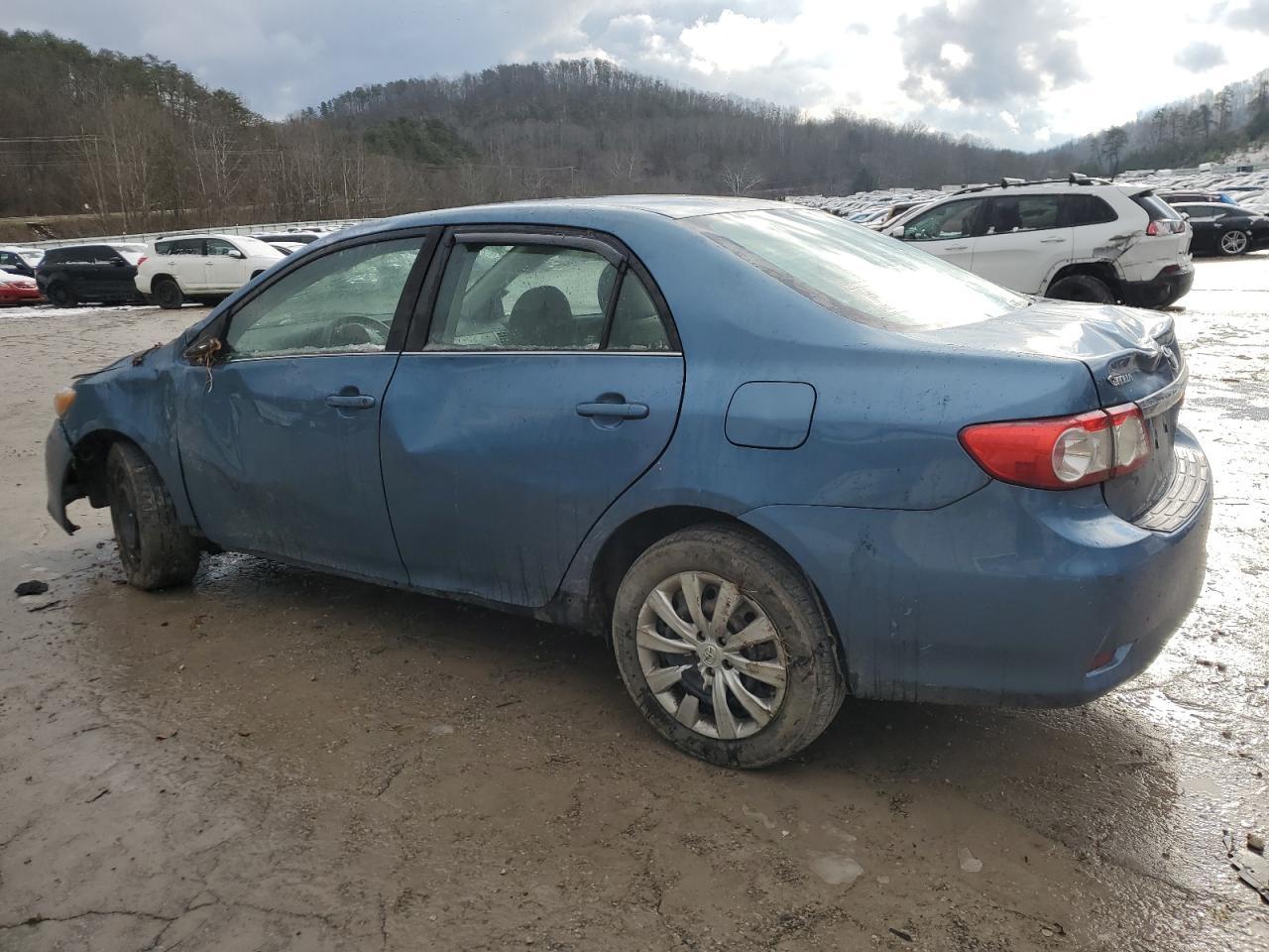 2013 TOYOTA COROLLA BA - Image 2