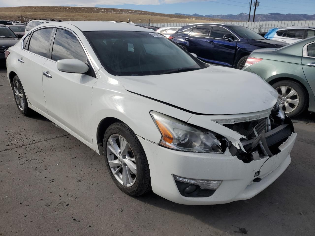 2015 NISSAN ALTIMA 2.5 - Фото 4