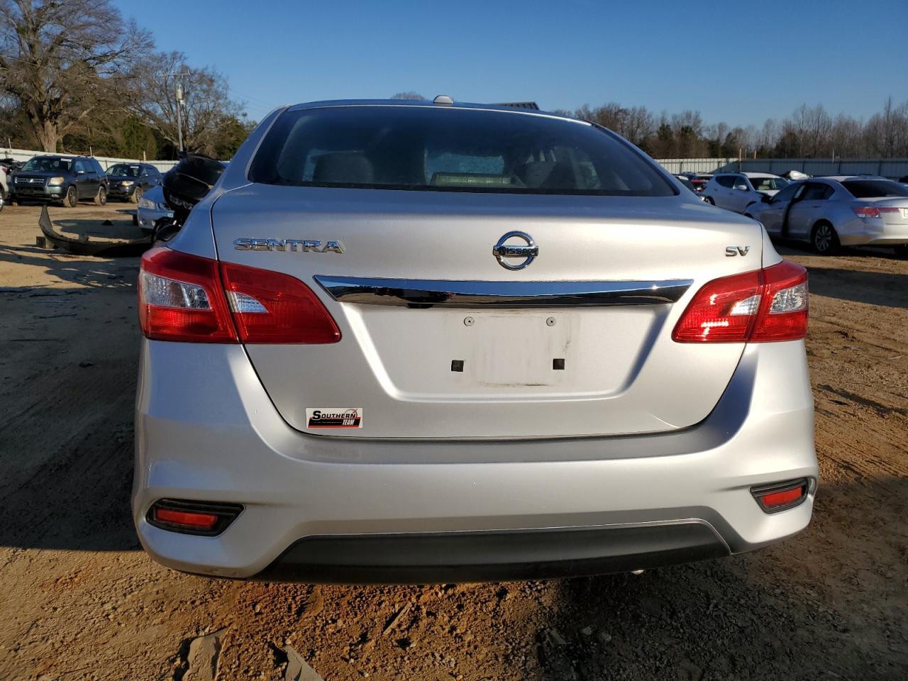 2017 NISSAN SENTRA S - Image 6