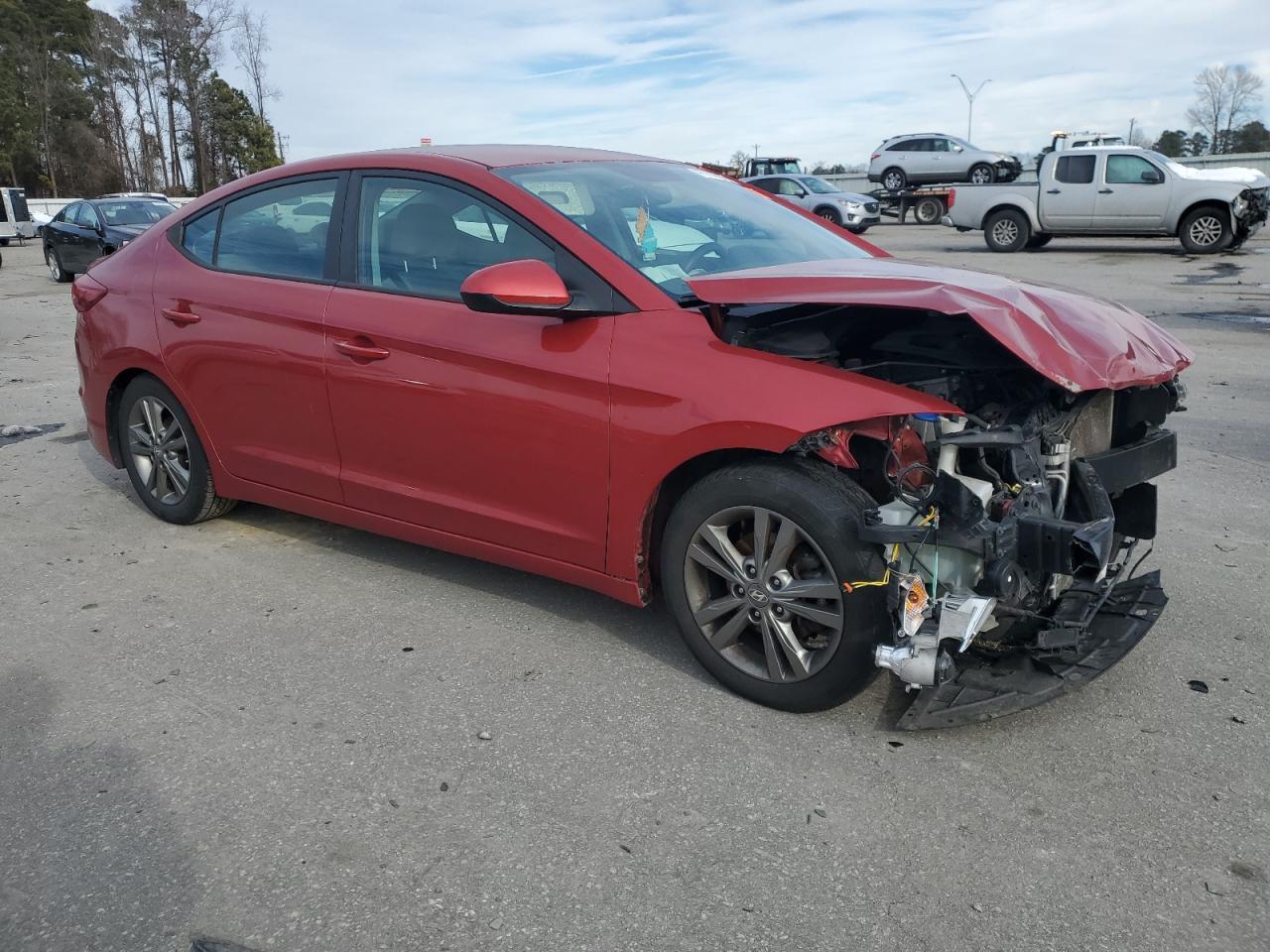 2017 HYUNDAI ELANTRA SE - Image 4