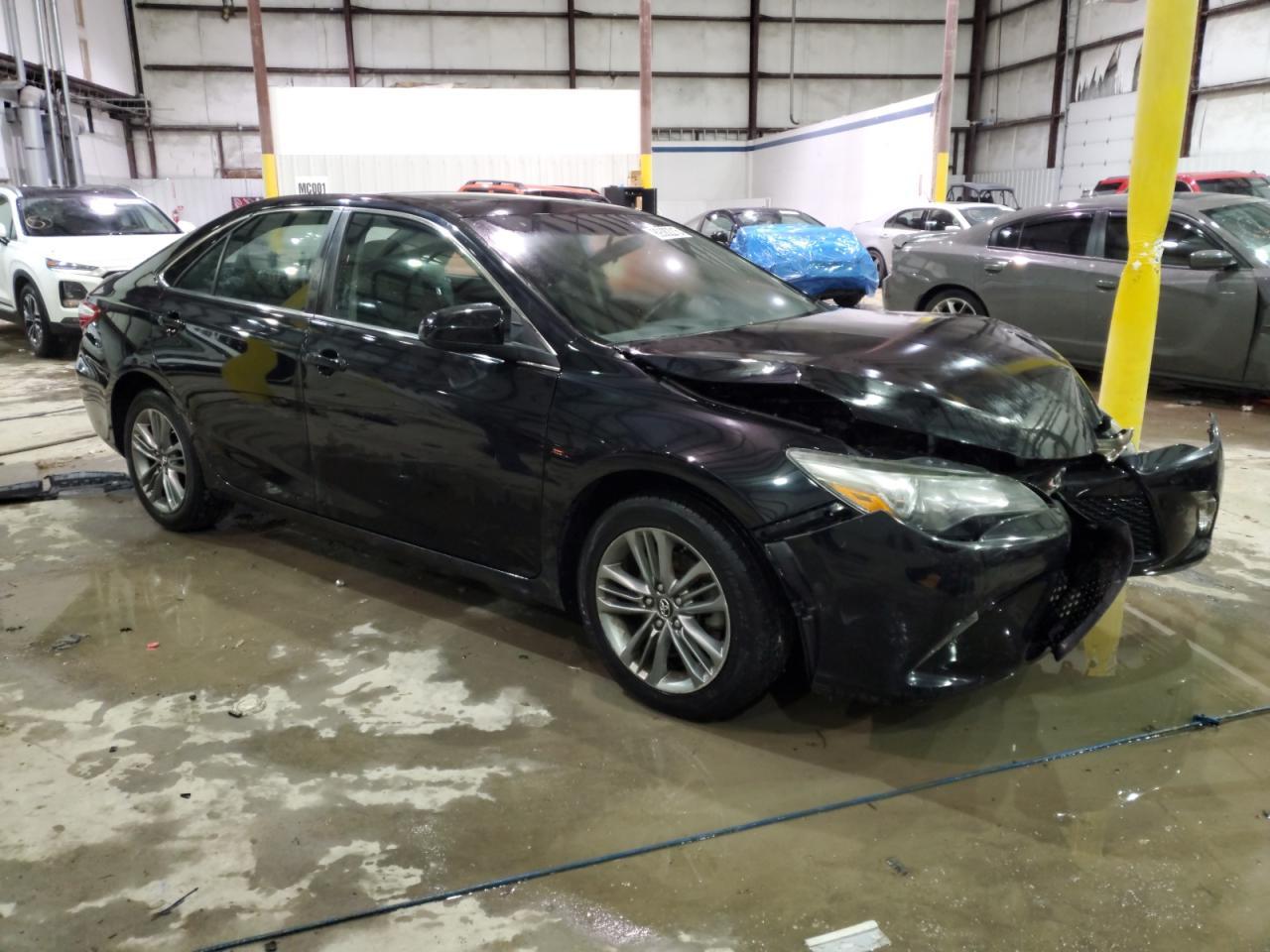 2017 TOYOTA CAMRY LE - Image 4