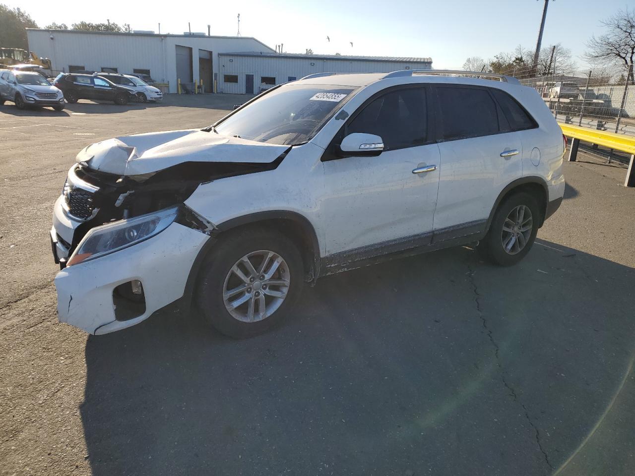 2015 KIA SORENTO LX