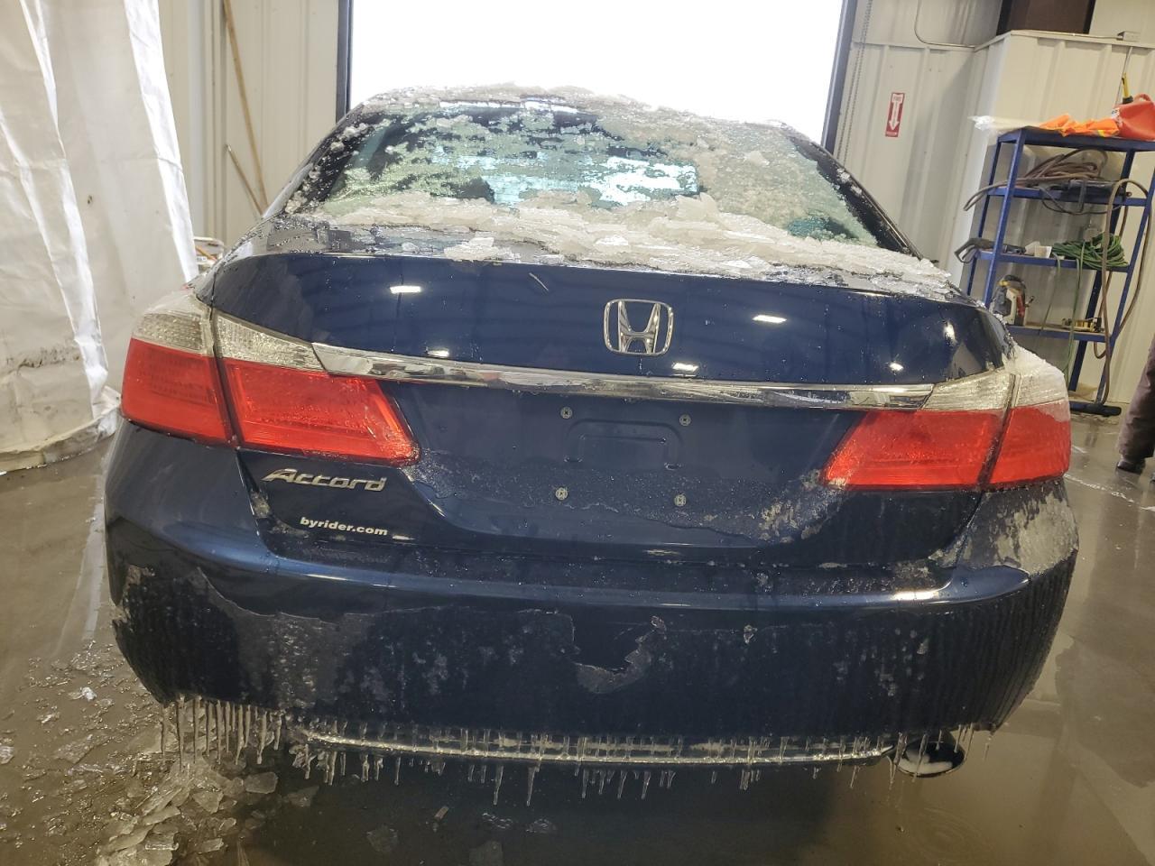 2014 HONDA ACCORD LX - Image 6