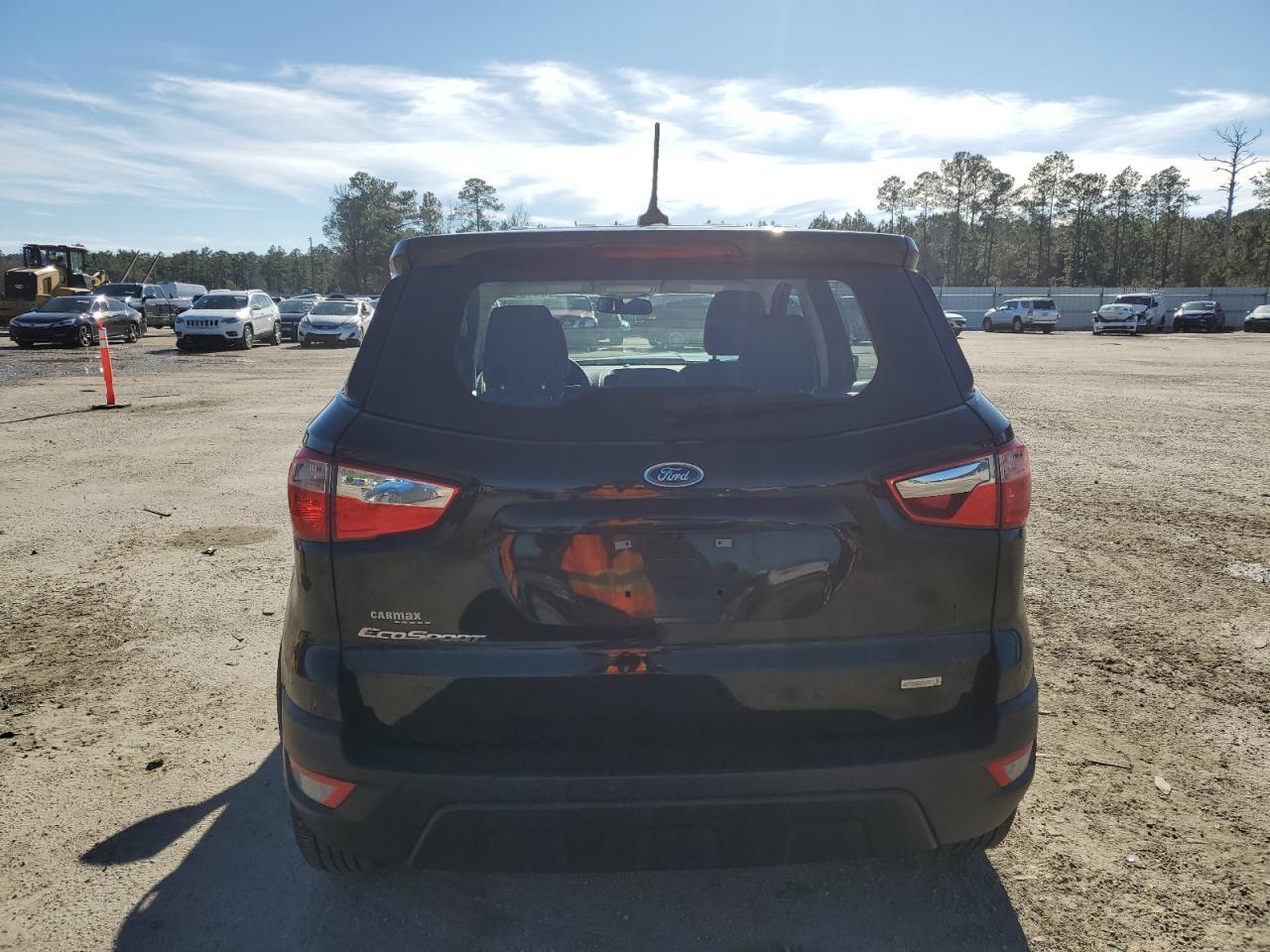 2020 FORD ECOSPORT S - Фото 6