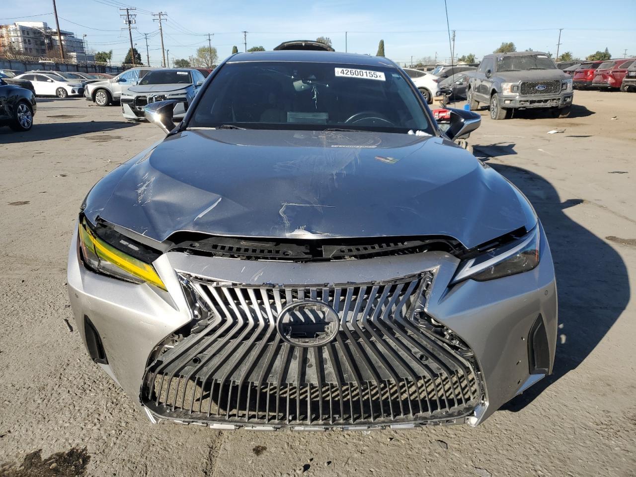 2021 LEXUS IS 300 - Image 5