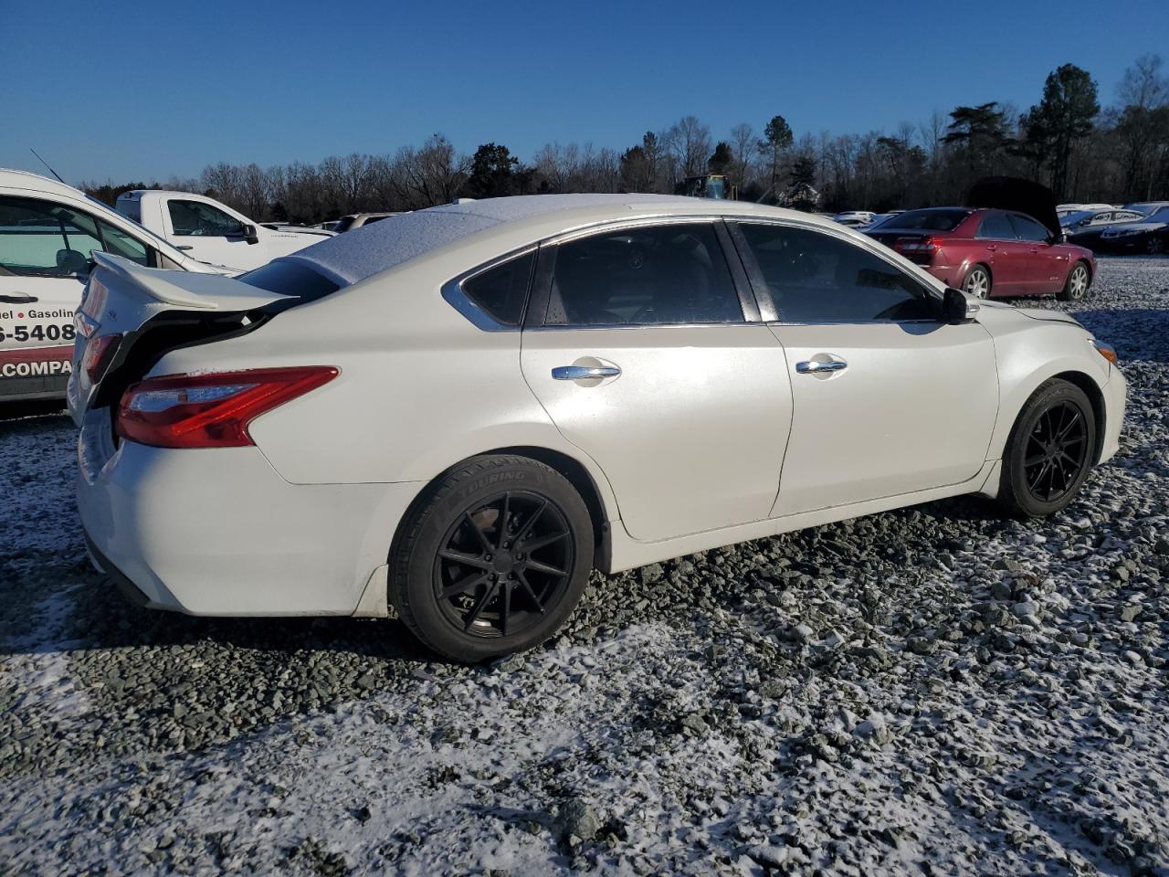 2017 NISSAN ALTIMA 2.5 - Фото 3