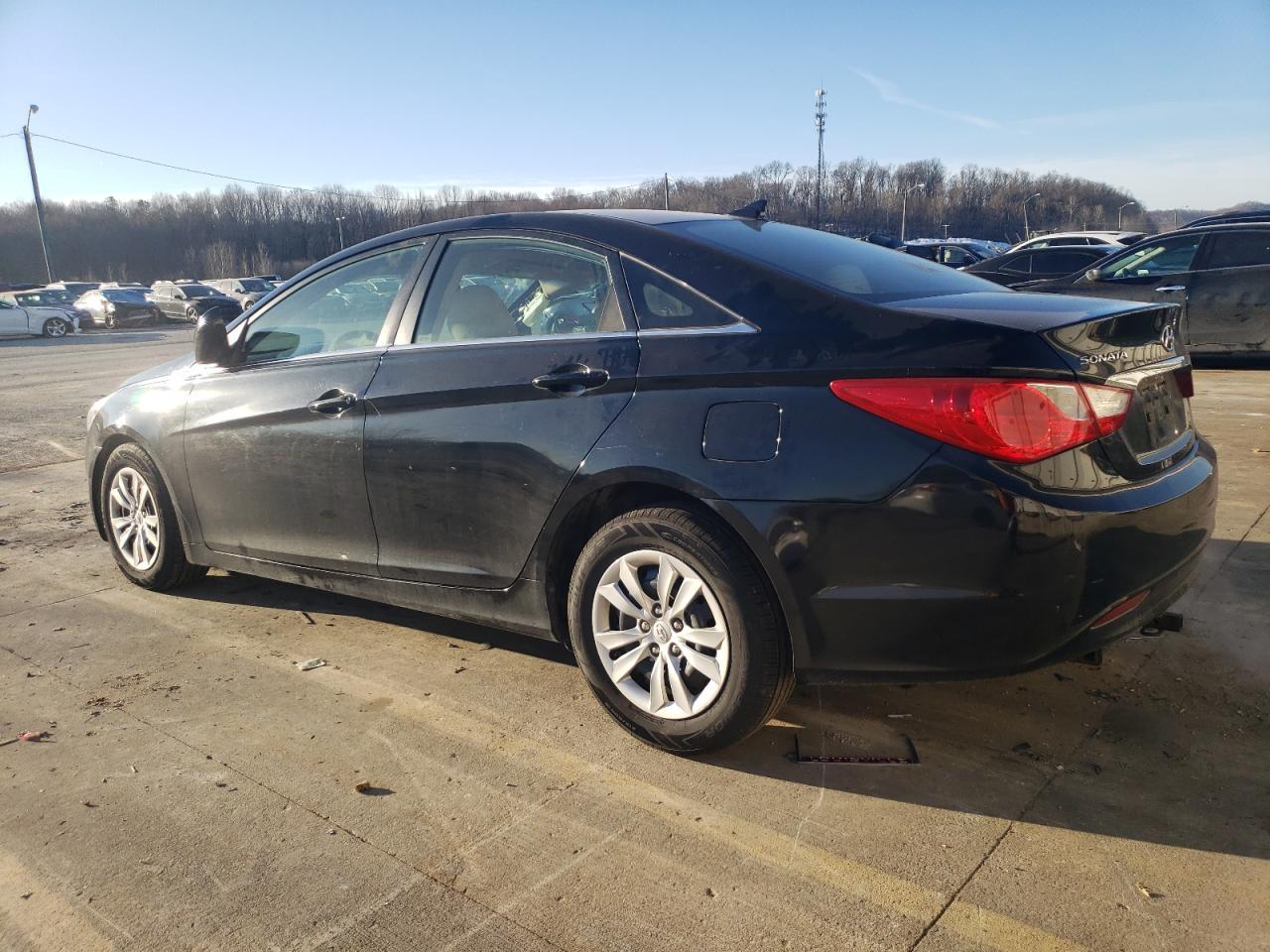 2013 HYUNDAI SONATA GLS - Фото 2
