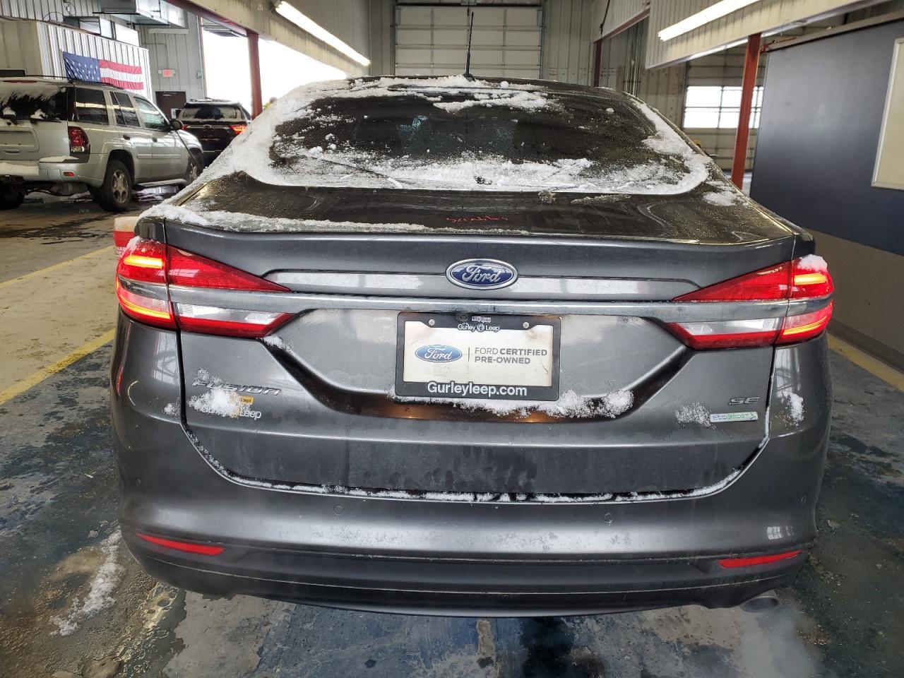2017 FORD FUSION SE - Image 6